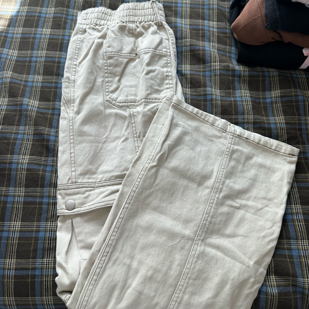 Tilly’s Cargo Pants